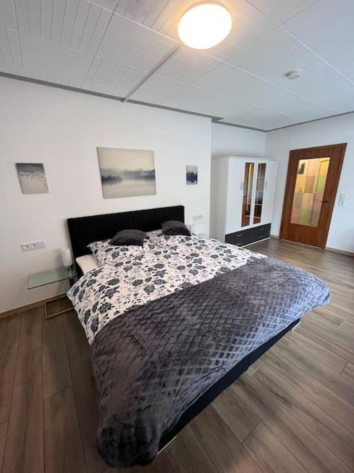 Modern Und Rustikal Mit Kamin Ferienwohnung Kohlert Бад-Берлебурґ Екстер'єр фото